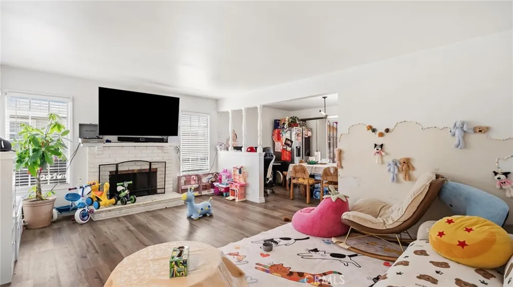 10220 Randwick Drive Temple City, CA 91780