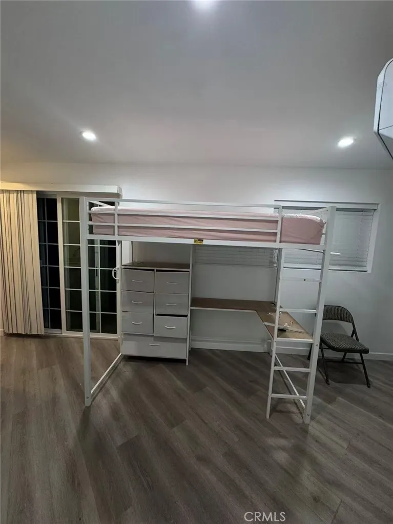 10220 Randwick Drive Temple City, CA 91780