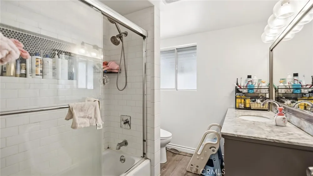 10220 Randwick Drive Temple City, CA 91780