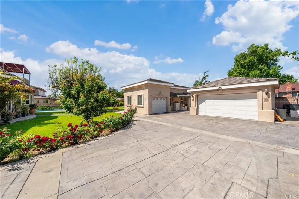 2431 S 2nd Avenue Arcadia, CA 91006