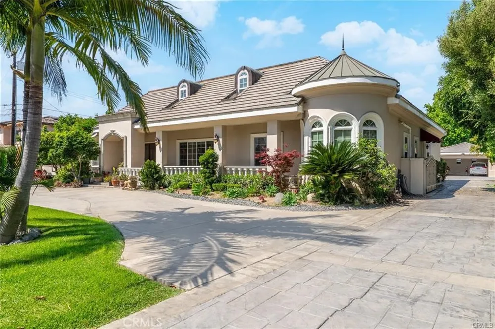 2431 S 2nd Avenue Arcadia, CA 91006