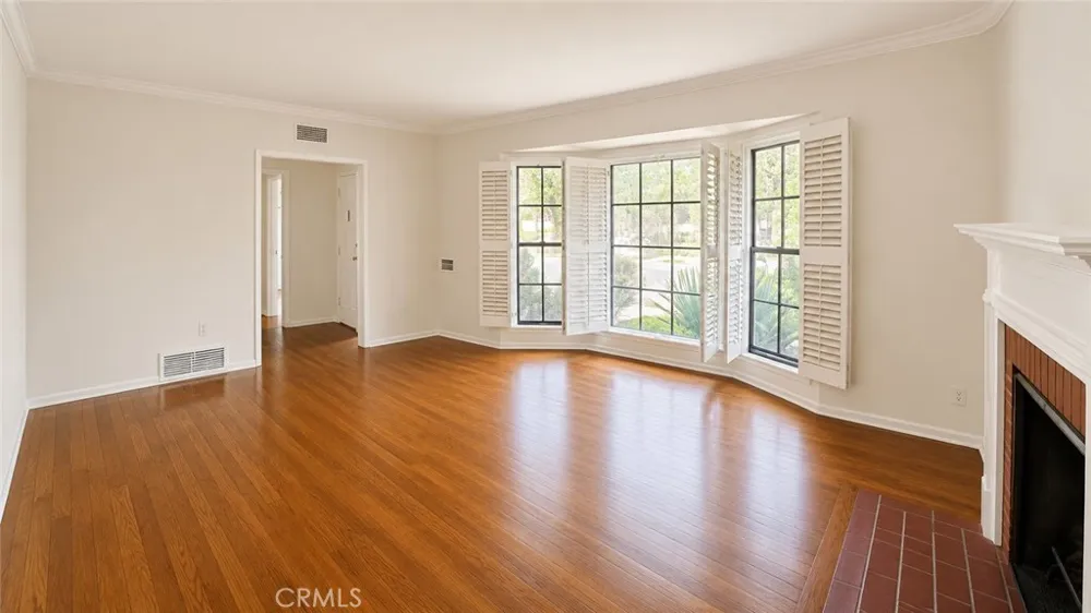 621 Almansor Alhambra, CA 91801
