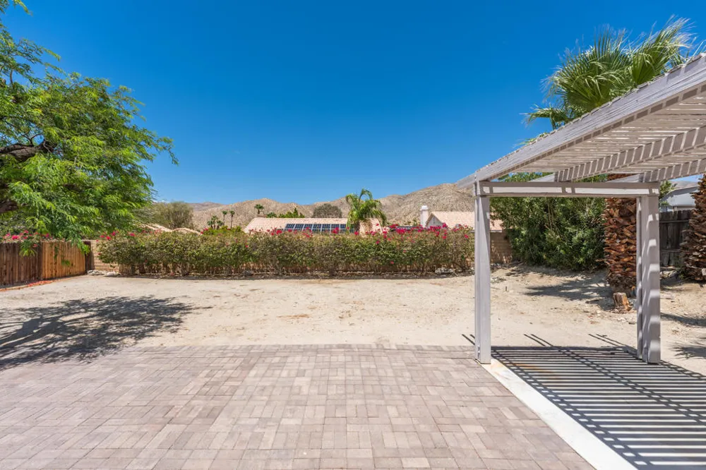 65920 Avenida Cadena Desert Hot Springs, CA 92240