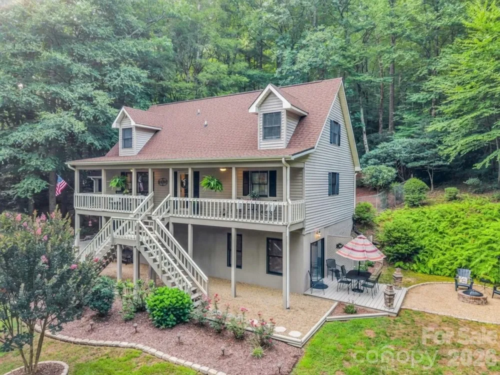 103 Audia Way Drive Zirconia, NC 28790