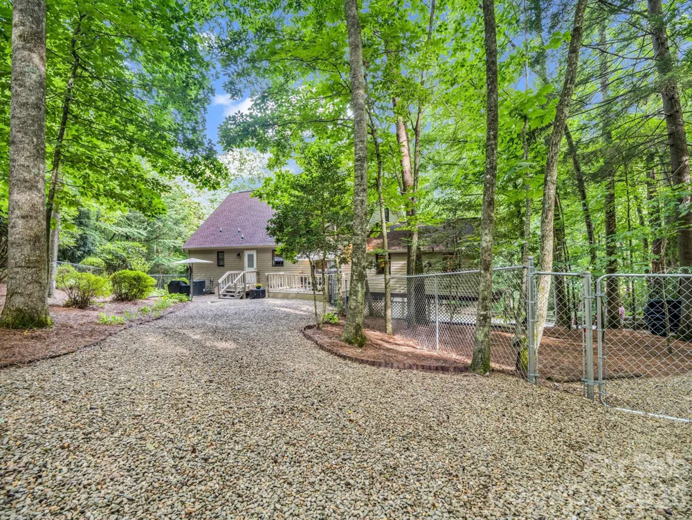 103 Audia Way Drive Zirconia, NC 28790