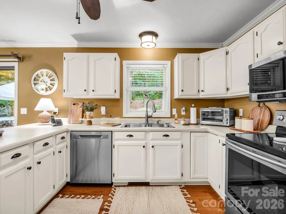 103 Audia Way Drive Zirconia, NC 28790