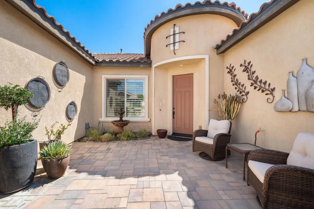 76 Bordeaux Rancho Mirage, CA 92270