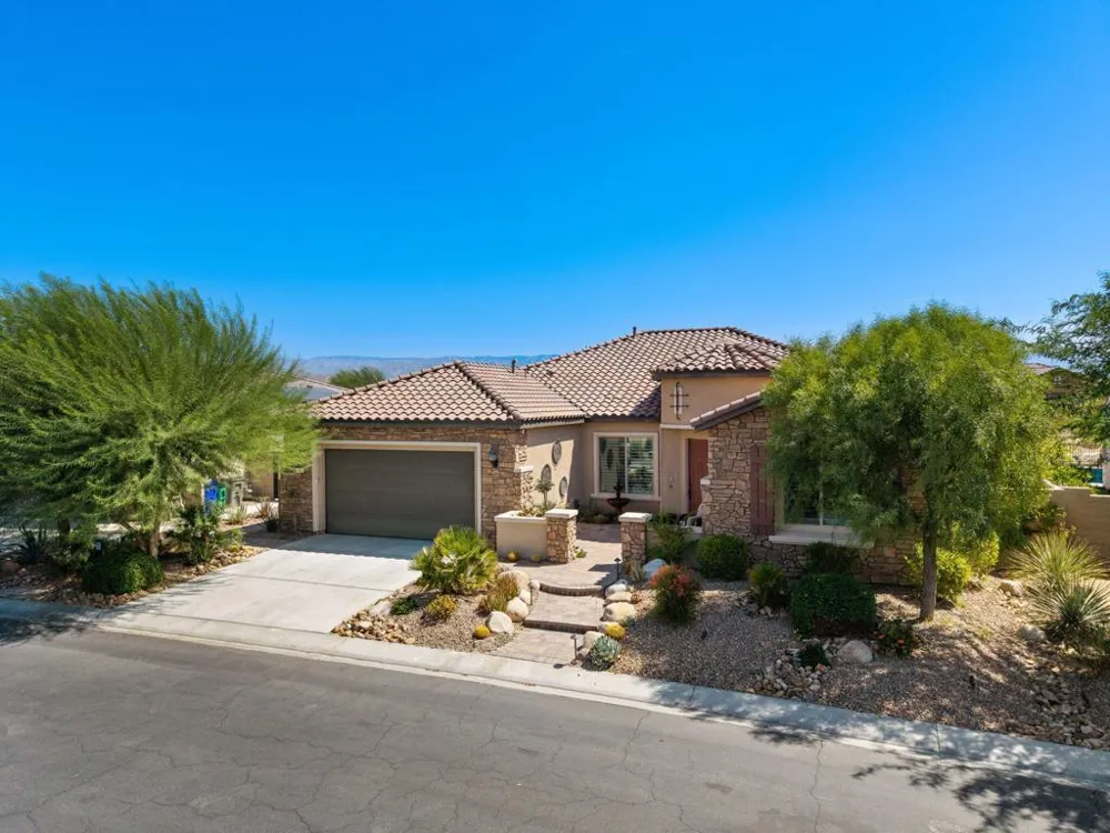 76 Bordeaux Rancho Mirage, CA 92270