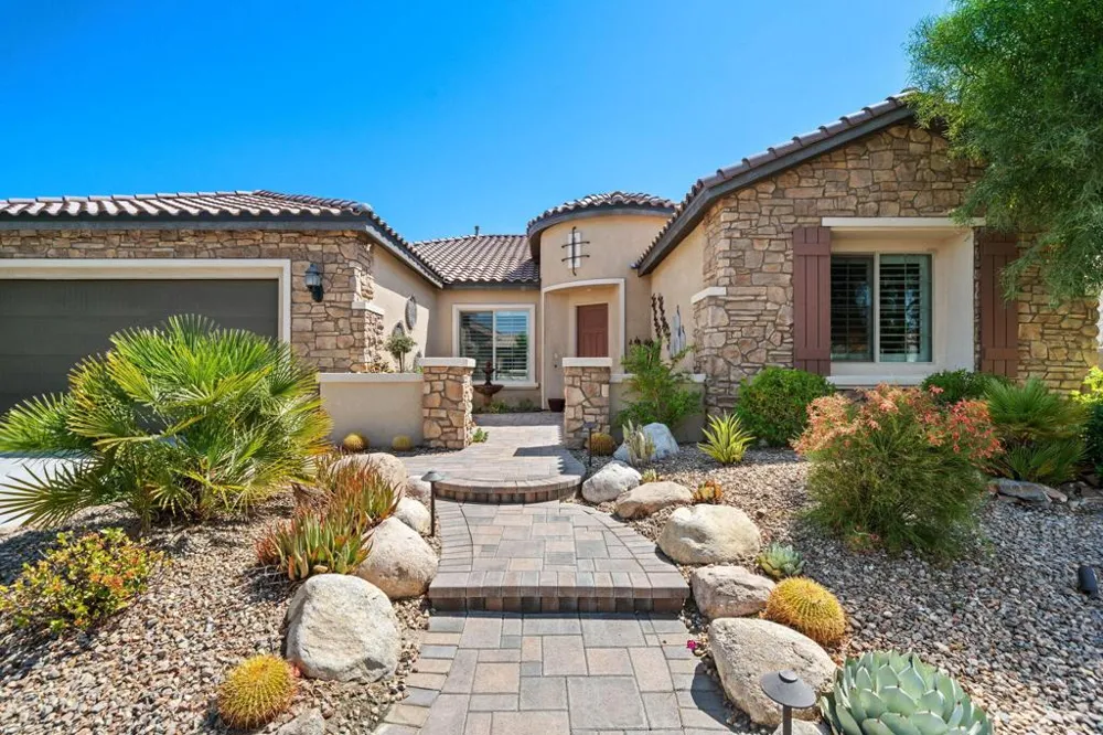 76 Bordeaux Rancho Mirage, CA 92270