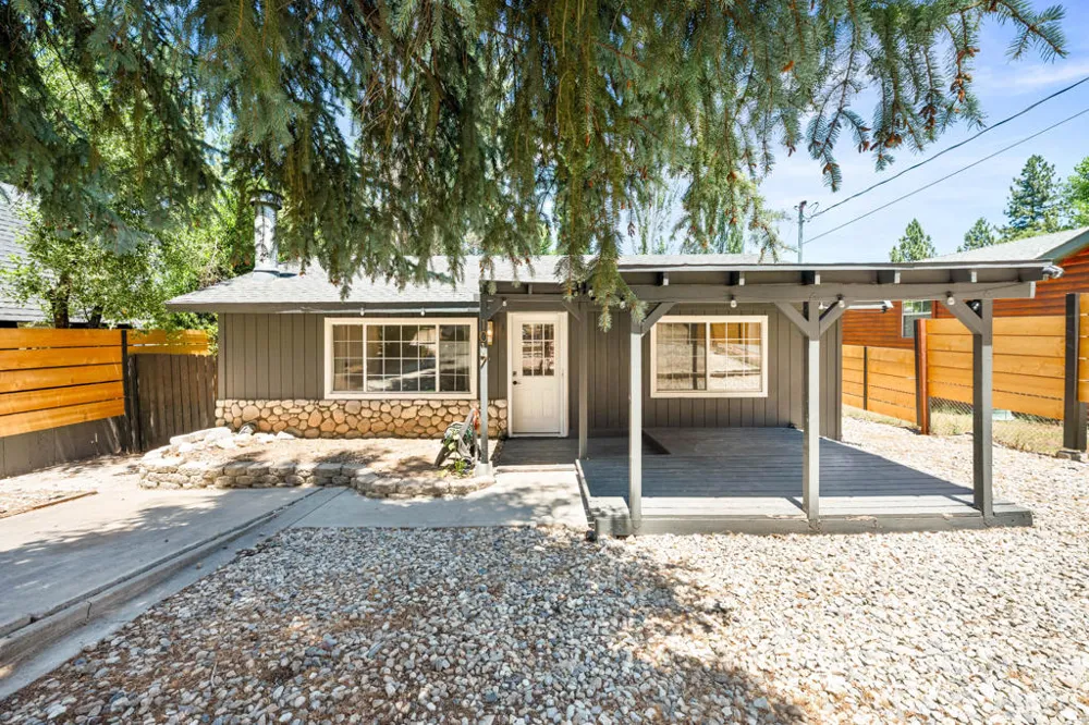 1017 E Country Club Boulevard Big Bear, CA 92314