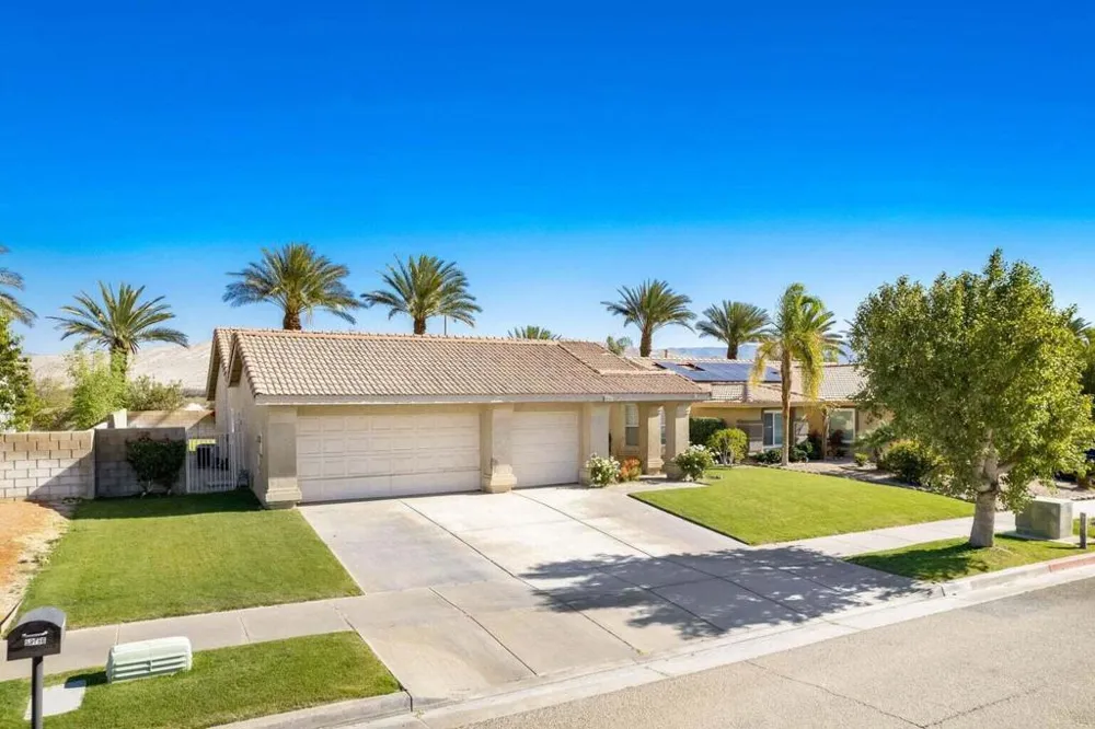 69766 Northhampton Avenue Cathedral City, CA 92234