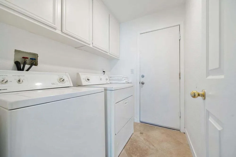 69766 Northhampton Avenue Cathedral City, CA 92234