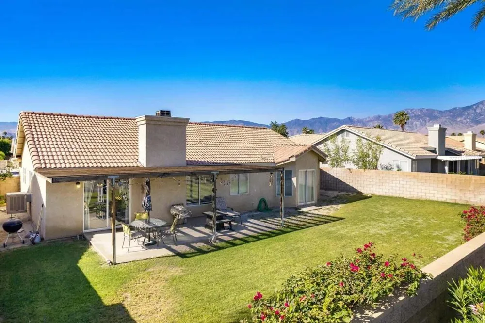 69766 Northhampton Avenue Cathedral City, CA 92234