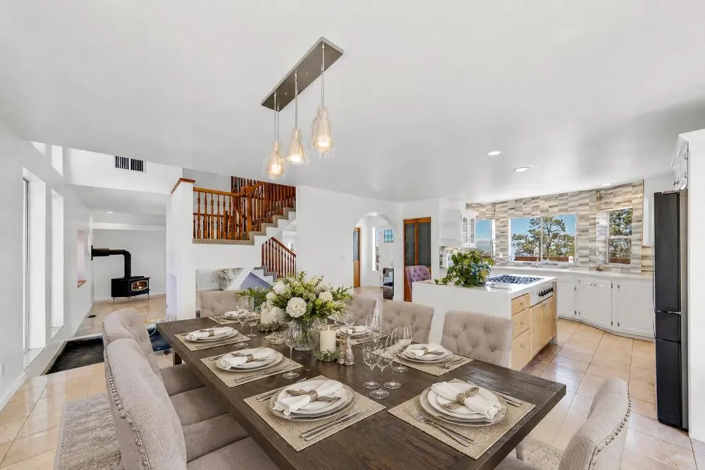 60425 Santa Rosa Road Mountain Center, CA 92561