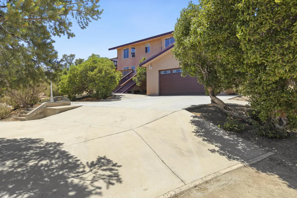 60425 Santa Rosa Road Mountain Center, CA 92561