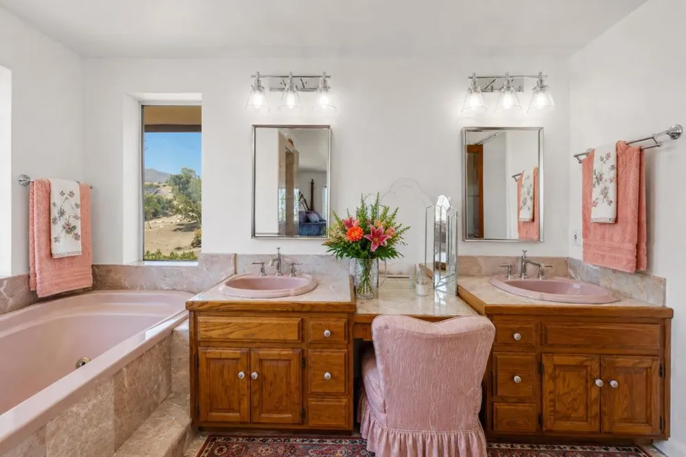 60425 Santa Rosa Road Mountain Center, CA 92561