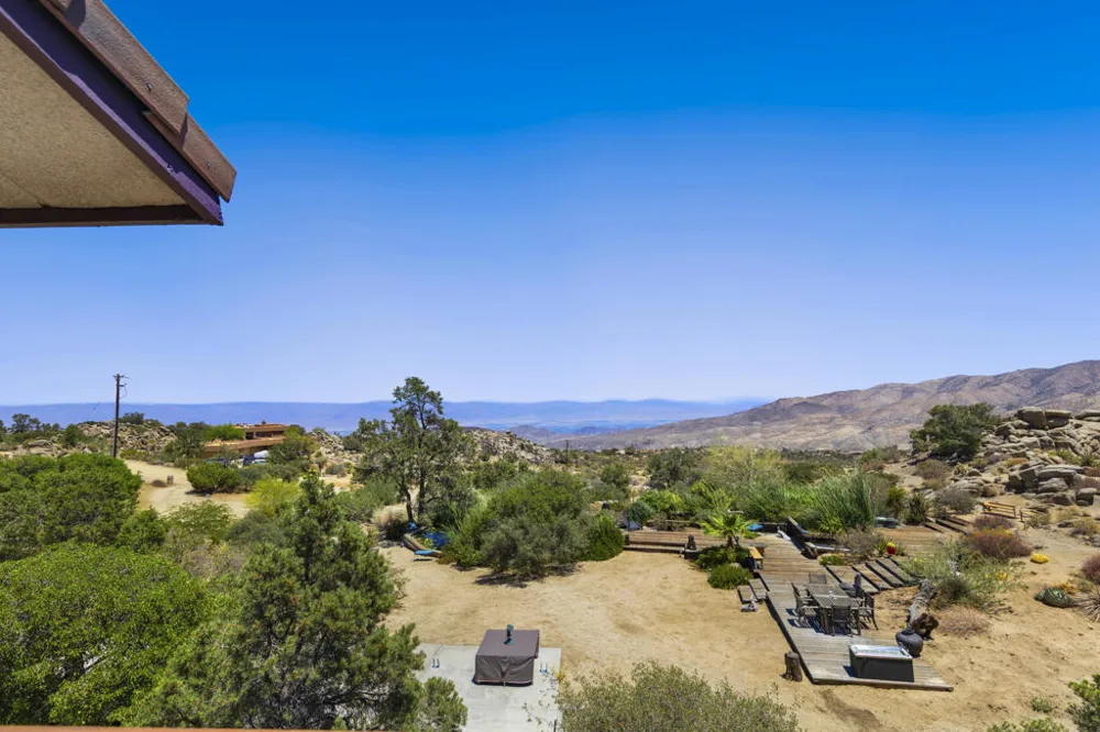 60425 Santa Rosa Road Mountain Center, CA 92561