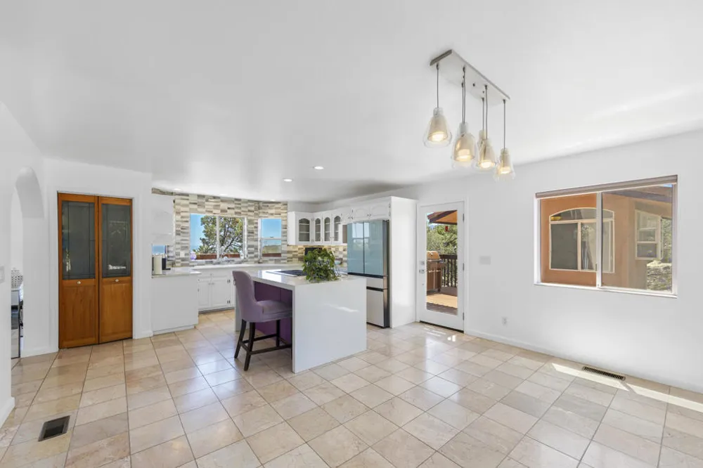 60425 Santa Rosa Road Mountain Center, CA 92561