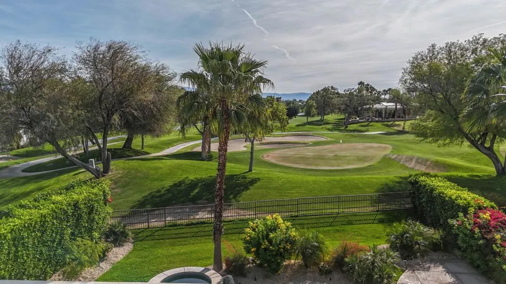 19 Via Haciendas Rancho Mirage, CA 92270
