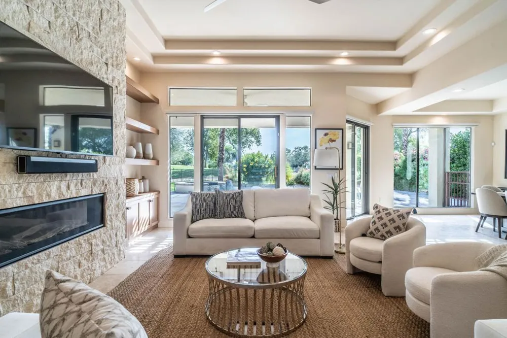 19 Via Haciendas Rancho Mirage, CA 92270