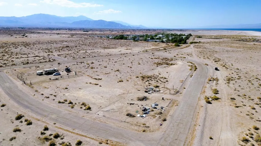 778 Kahoolawe Avenue Thermal, CA 92274