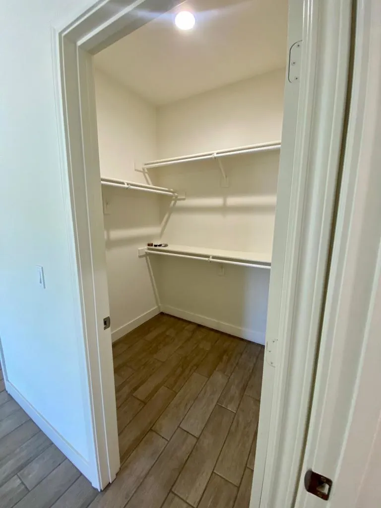 9675 Valencia Drive Desert Hot Springs, CA 92240