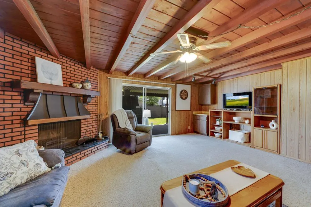7250 Harding Circle Buena Park, CA 90620