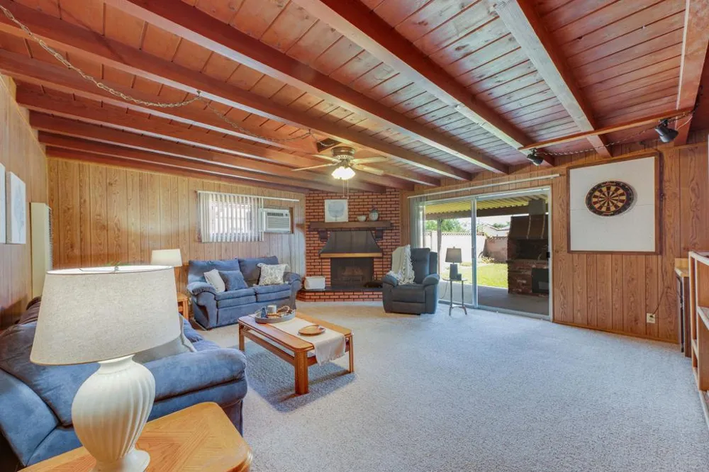7250 Harding Circle Buena Park, CA 90620