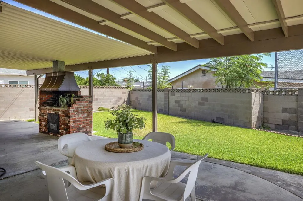 7250 Harding Circle Buena Park, CA 90620