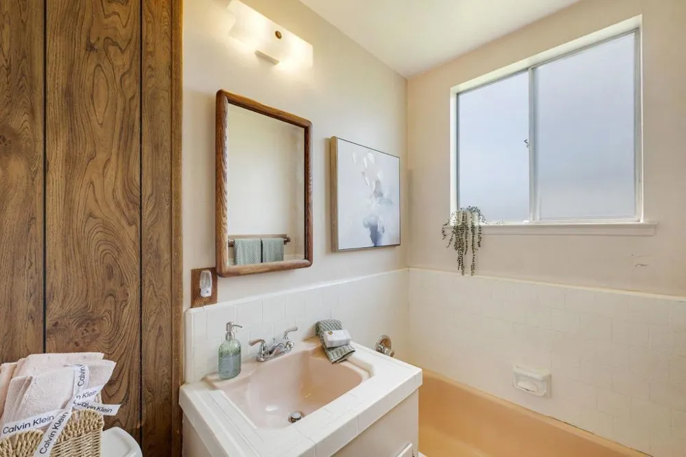 7250 Harding Circle Buena Park, CA 90620