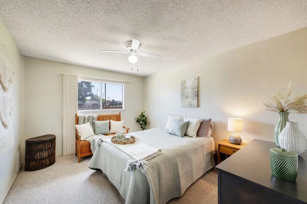 7250 Harding Circle Buena Park, CA 90620