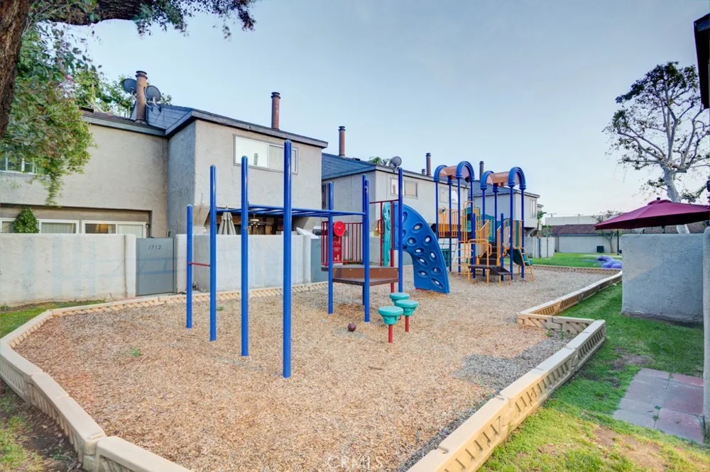 1740 Puente Baldwin Park, CA 91706