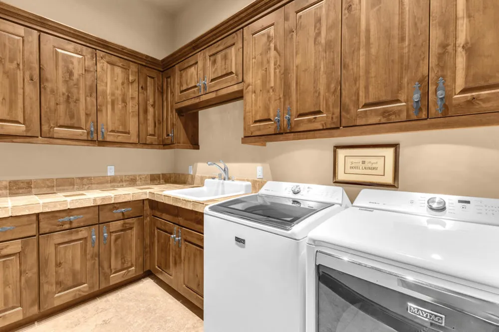 83054 S Bay Drive Indio, CA 92203