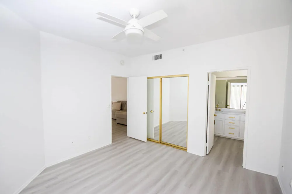 255 S Avenida Caballeros #305 Palm Springs, CA 92262