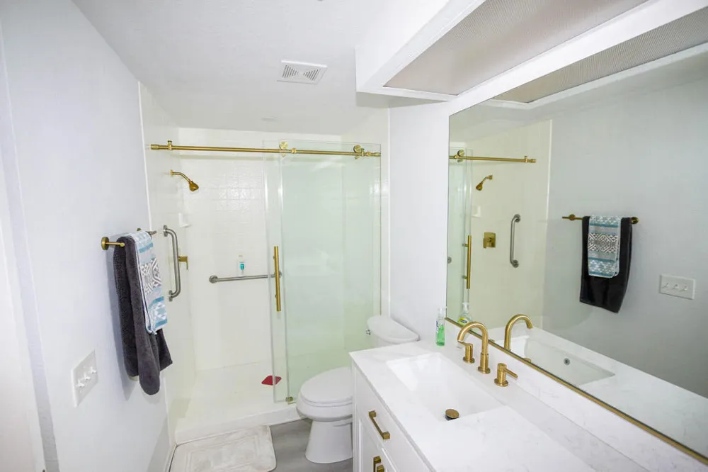 255 S Avenida Caballeros #305 Palm Springs, CA 92262