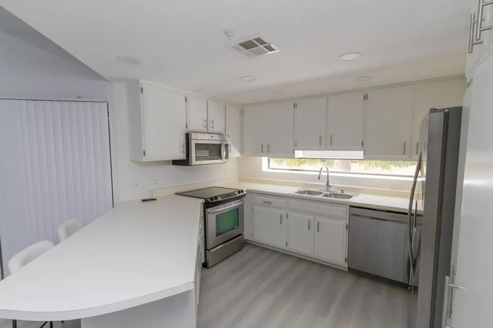 255 S Avenida Caballeros #305 Palm Springs, CA 92262