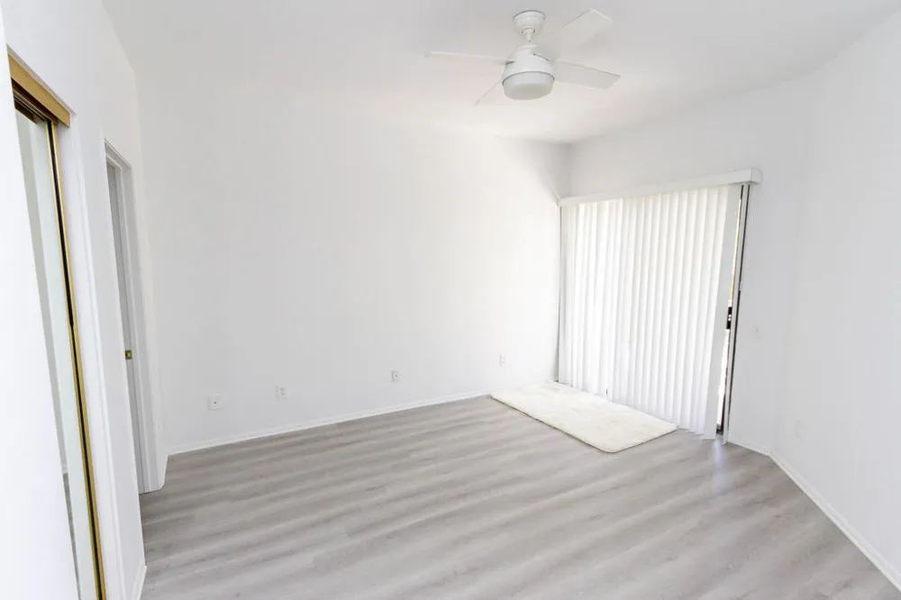 255 S Avenida Caballeros #305 Palm Springs, CA 92262