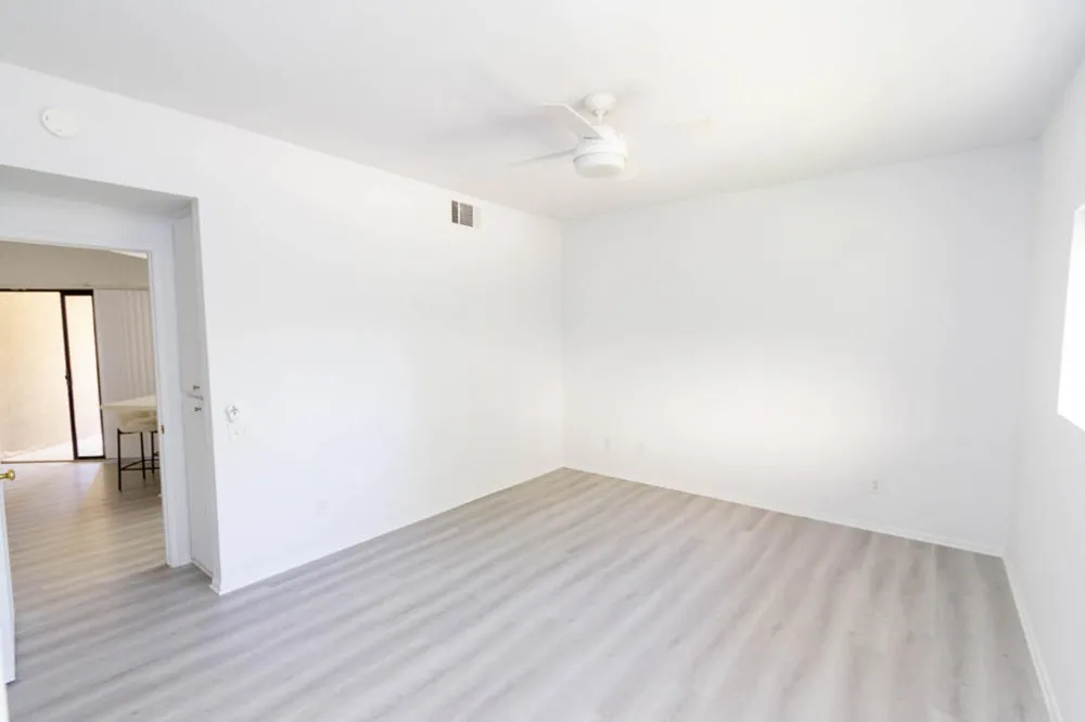 255 S Avenida Caballeros #305 Palm Springs, CA 92262