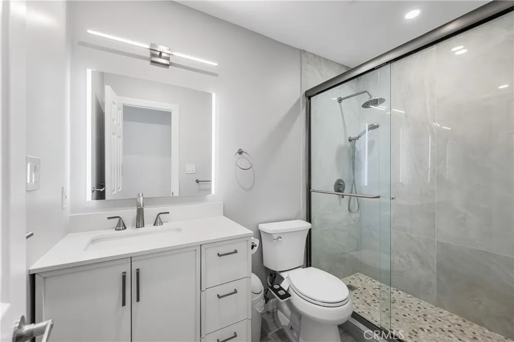 960 S Ynez Monterey Park, CA 91754