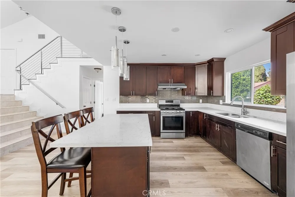960 S Ynez Monterey Park, CA 91754