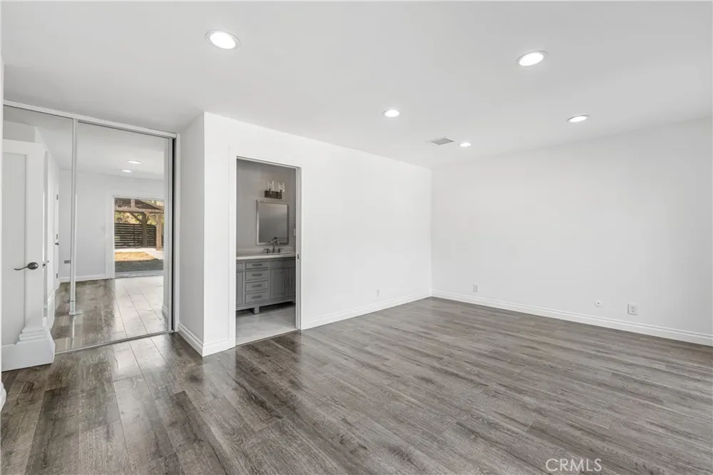 960 S Ynez Monterey Park, CA 91754