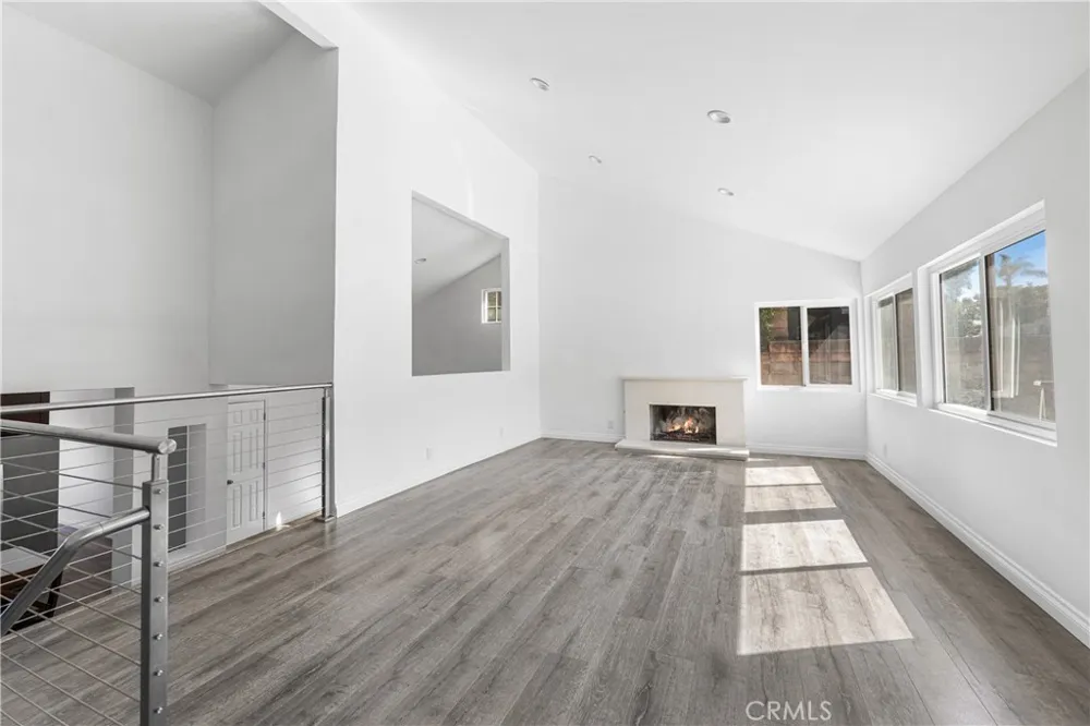 960 S Ynez Monterey Park, CA 91754