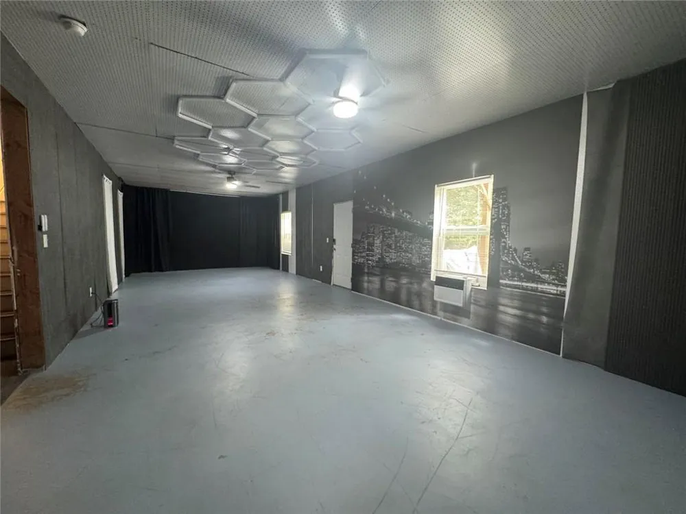 146 Silver Birch Pass Newnan, GA 30265