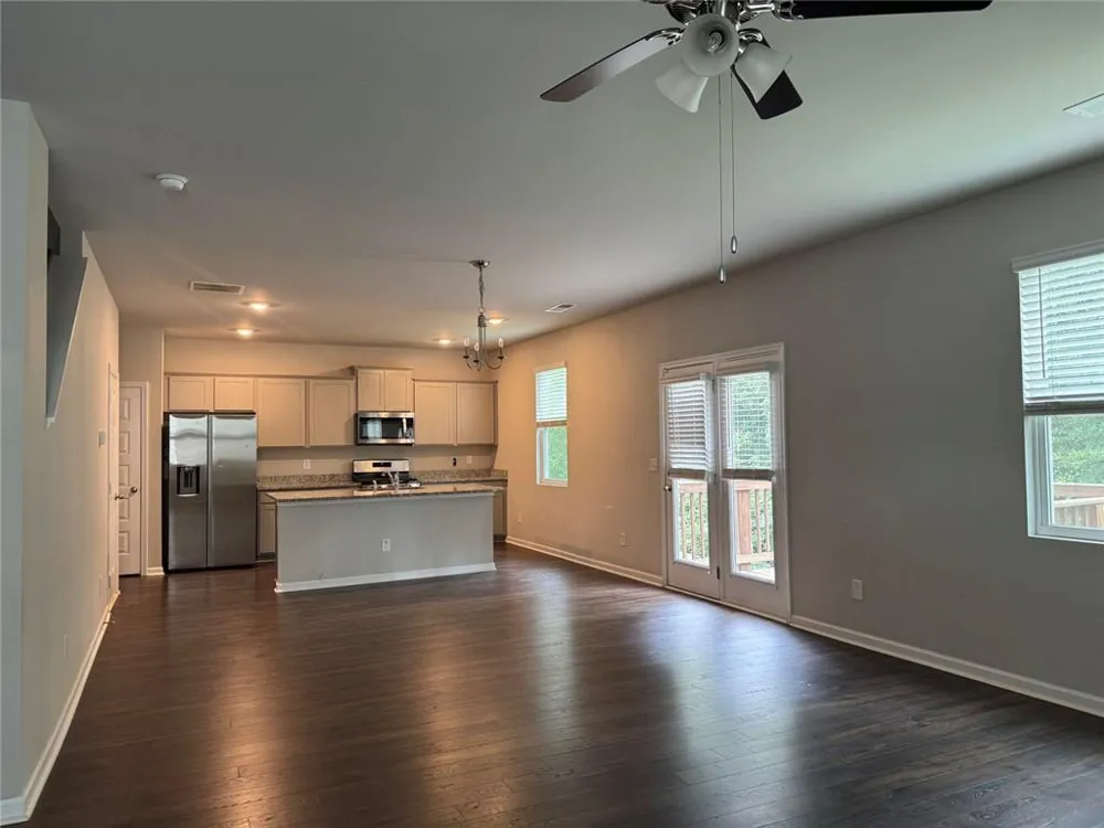 146 Silver Birch Pass Newnan, GA 30265
