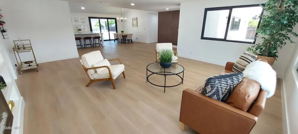 1271 La Jolla Drive Thousand Oaks, CA 91362