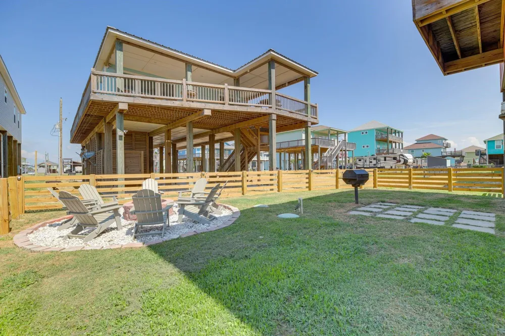 1963 Ave J Port Bolivar, TX 77650