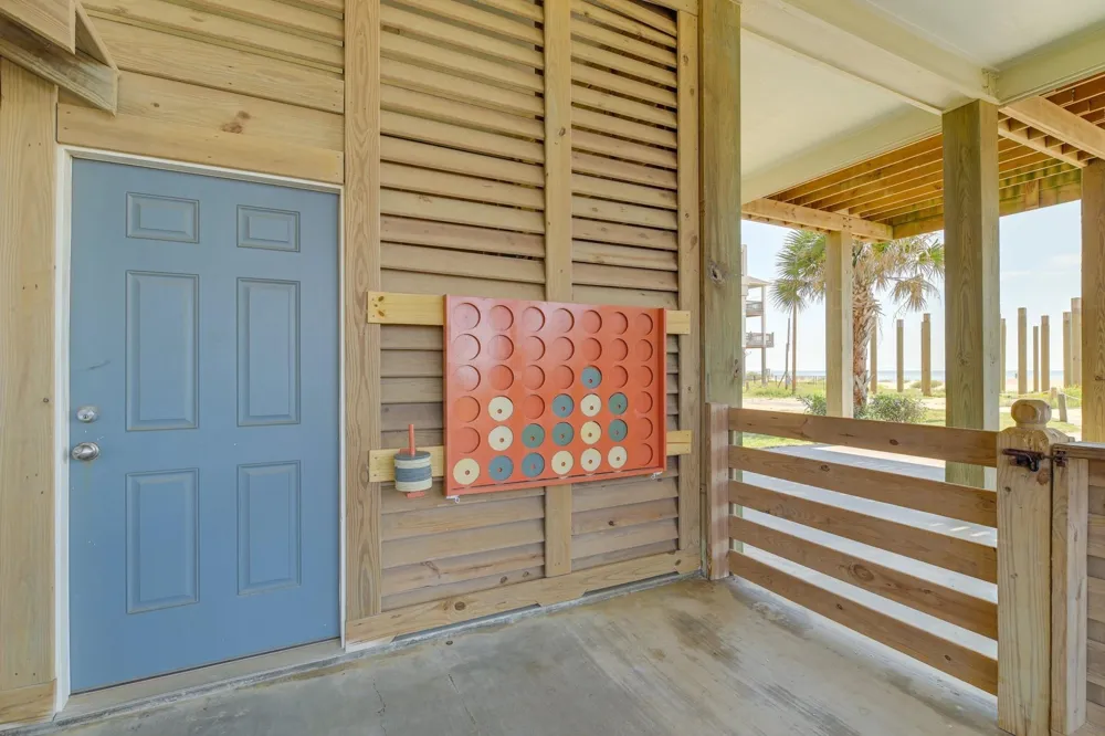 1963 Ave J Port Bolivar, TX 77650