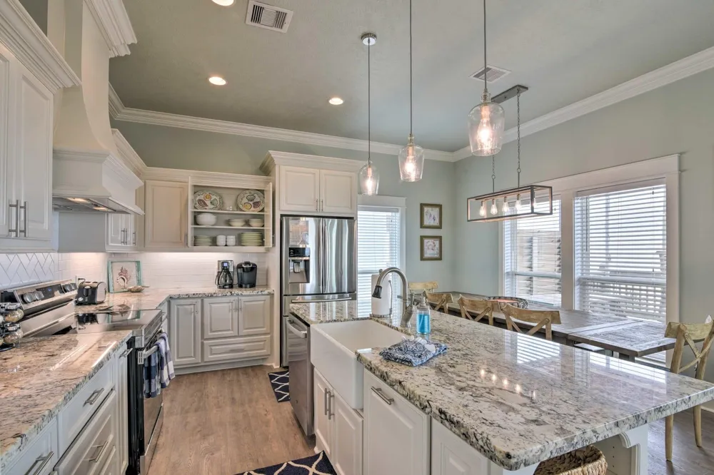 1963 Ave J Port Bolivar, TX 77650