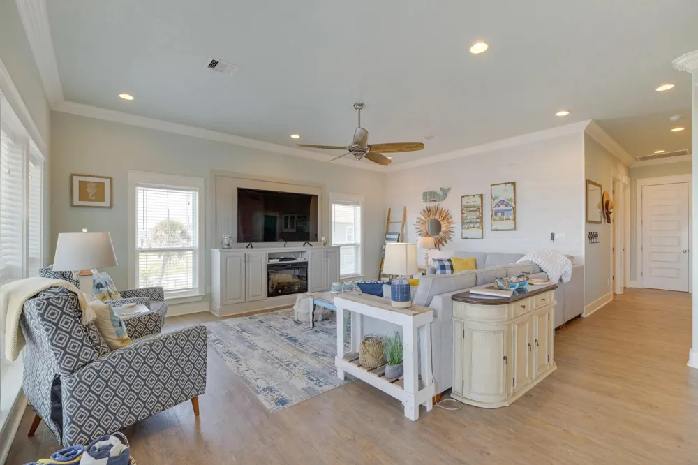 1963 Ave J Port Bolivar, TX 77650