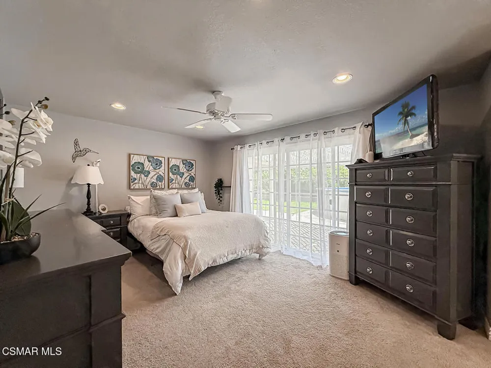 3360 Dalhart Avenue Simi Valley, CA 93063